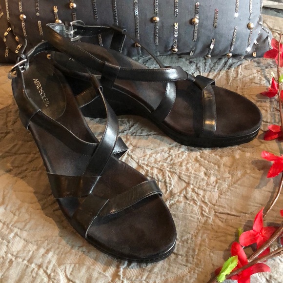 AEROSOLES Shoes - Aerosoles🌸 Black wedge 🌸